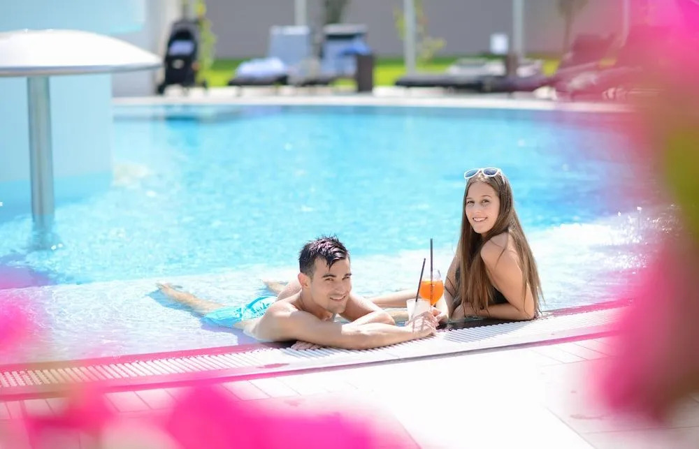 Aura Hotel Adults Only