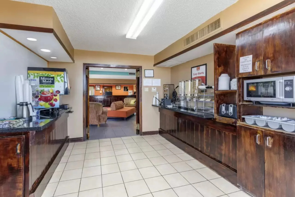 Econo Lodge near Wichita Falls Event Center