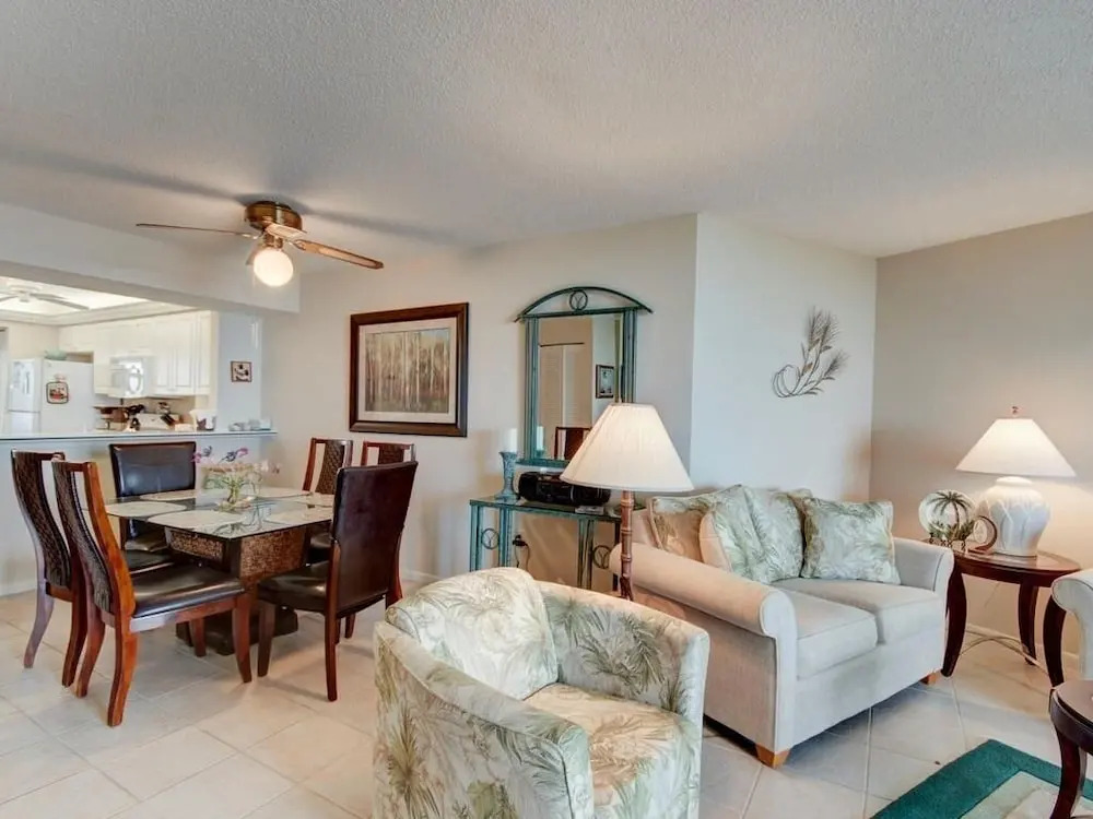 Sst4-701 - South Seas Tower 2 Bedroom Condo by Redawning