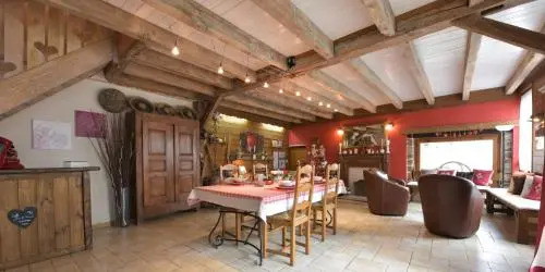 Chambres dHôtes Coeur de Bastié et Ranch du Lévézou