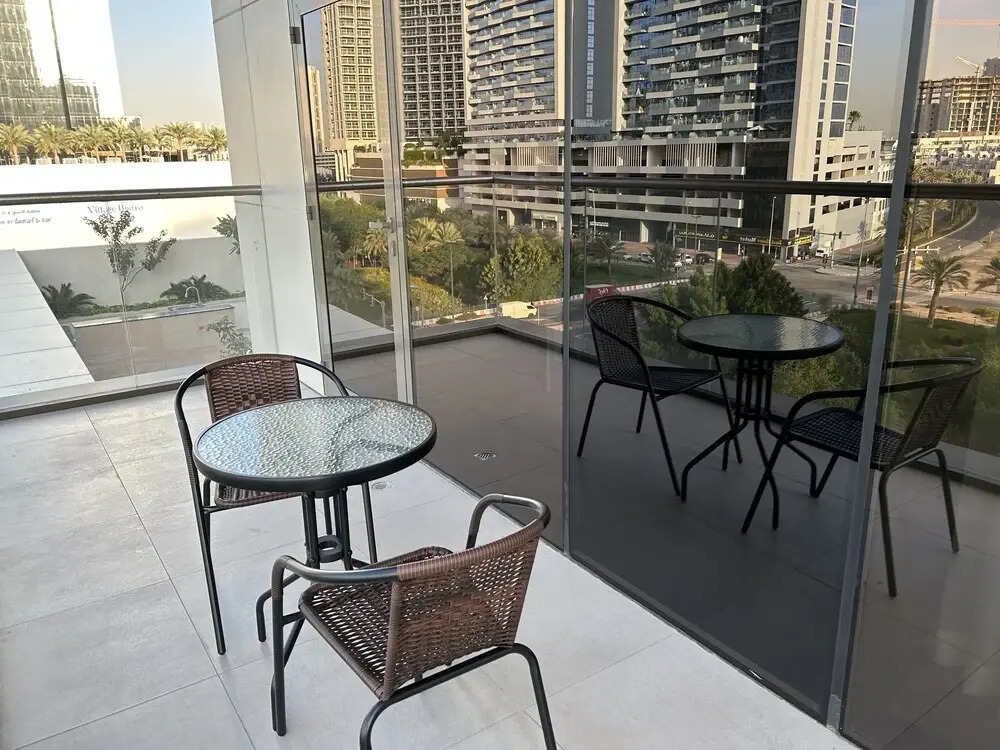 Gorgeous 1bedroom With Balcony at Park View Dubai