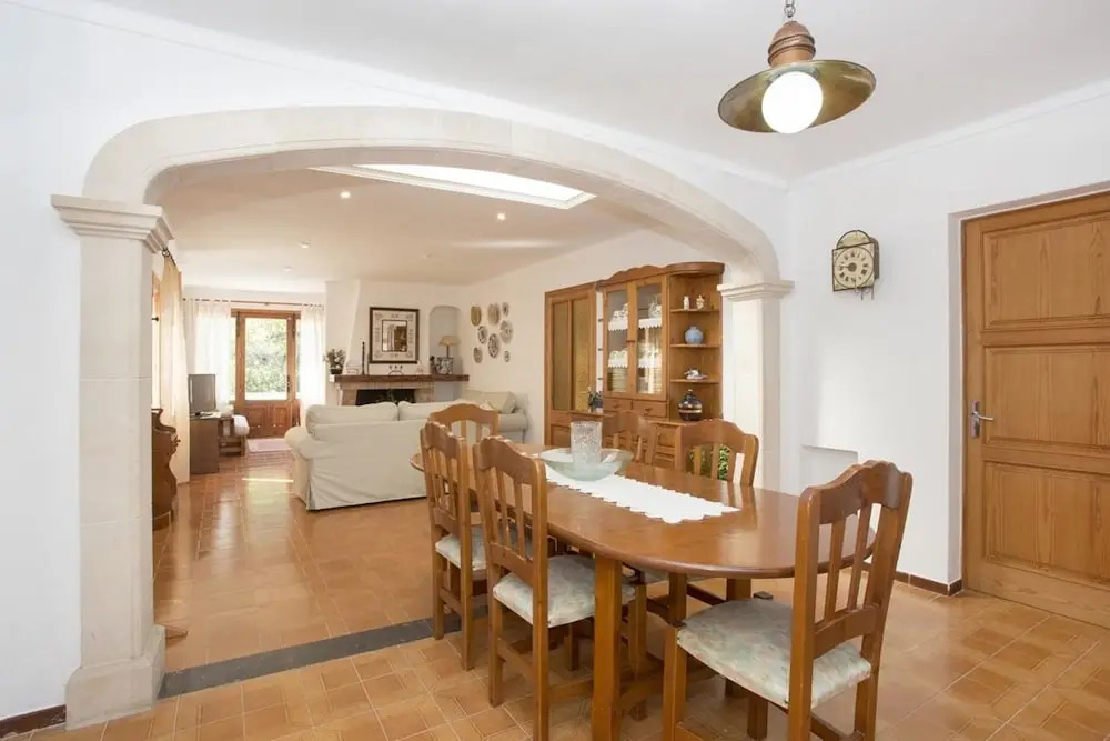 Villa - 4 Bedrooms with Pool and WiFi - 103158
