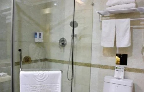 Jinan Yuemingxuan Hotel