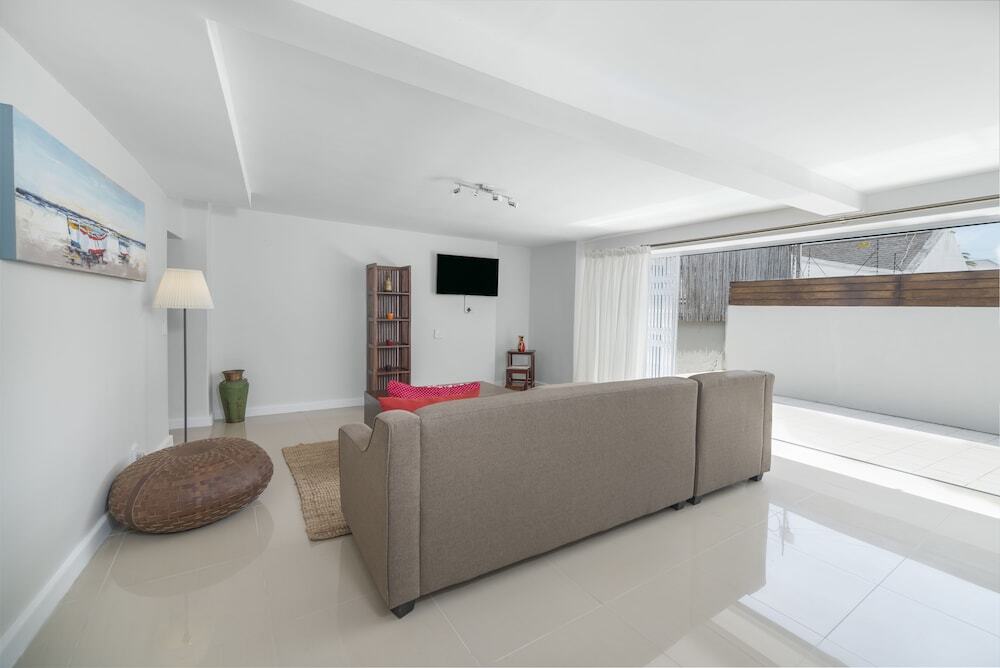 Bickley Terraces 1- Adults Only