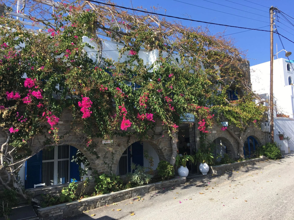 Stefano Apartments