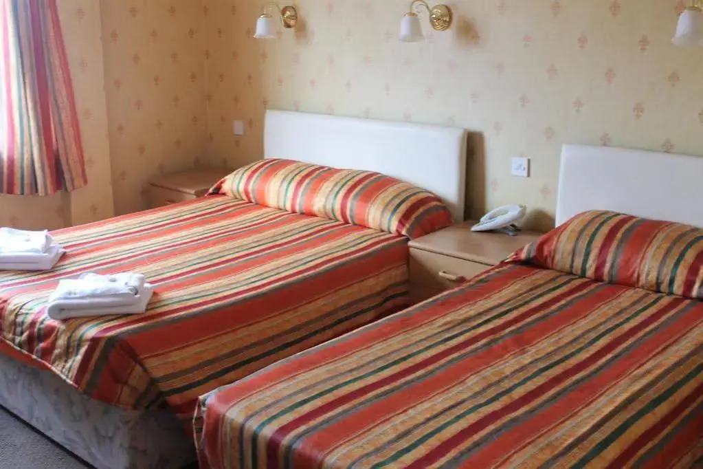 New Loretta Hotel