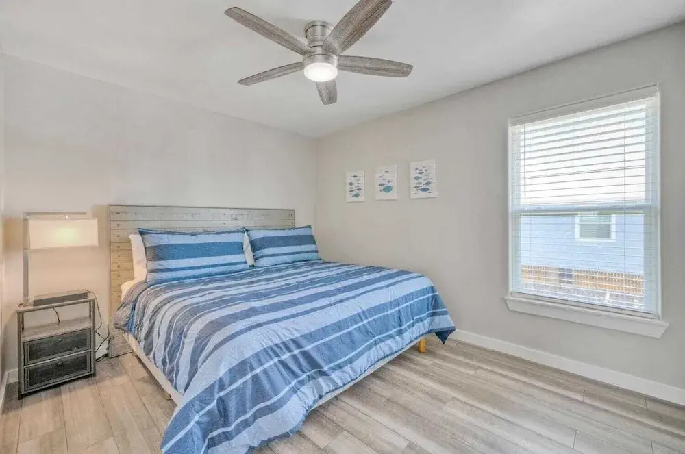 Dean Marlin by Avantstay Stunning Old Town Home!