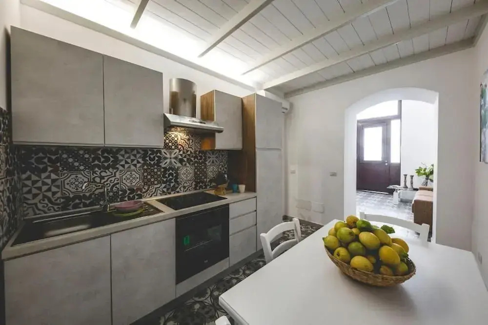 Pietranera Home