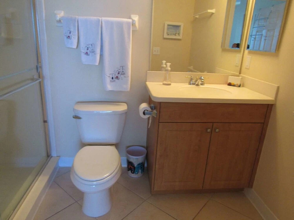 408  Twin Towers - 3 BR 3 BA - Oceanfront Condo