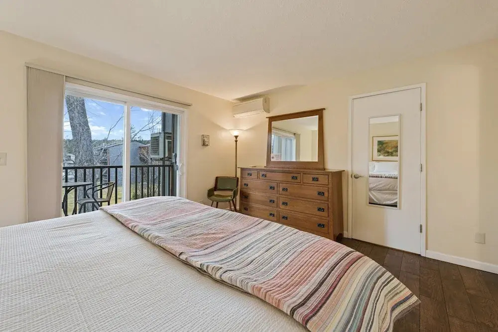 1565 Nw Wall St 144/145 1 Bedroom Condo