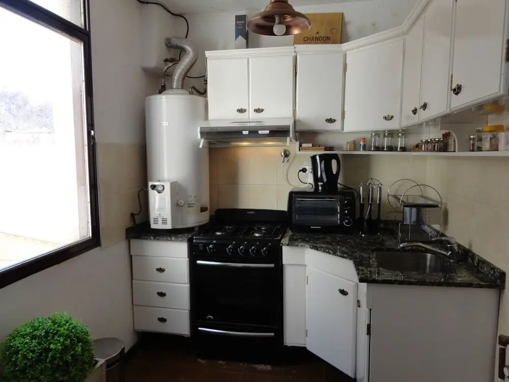 Beautiful Quiet Apartment Near Aristides