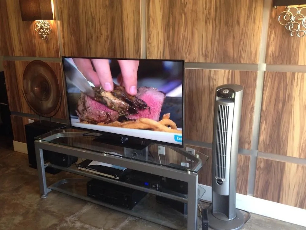 Old School By Signature Vacation Rentals