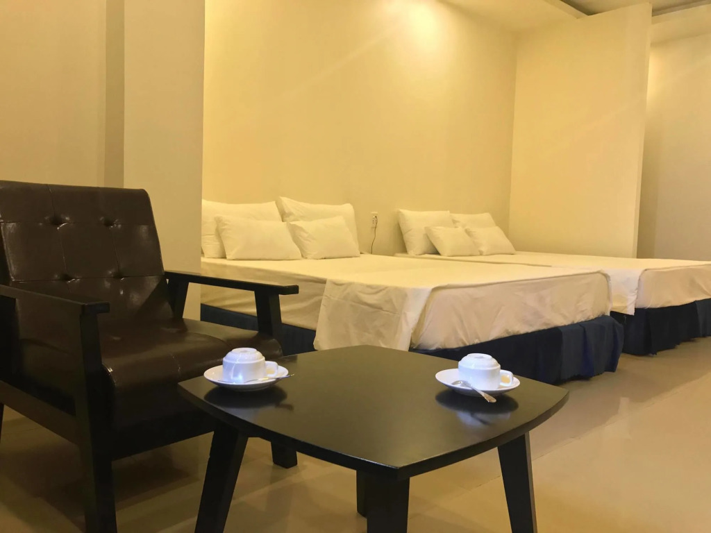 Hotel Pure