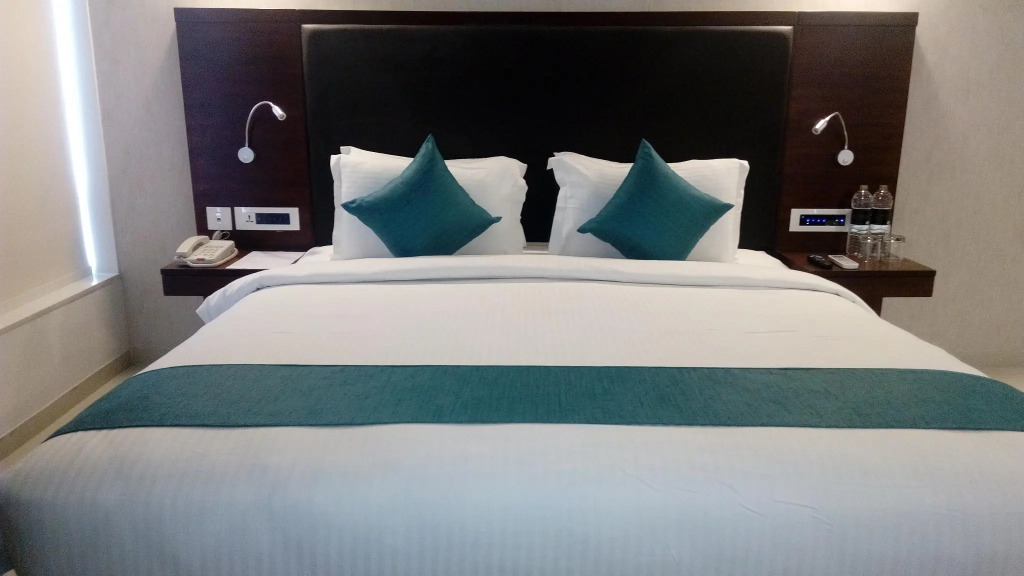 Quality Inn Patria Suites, Rajkot