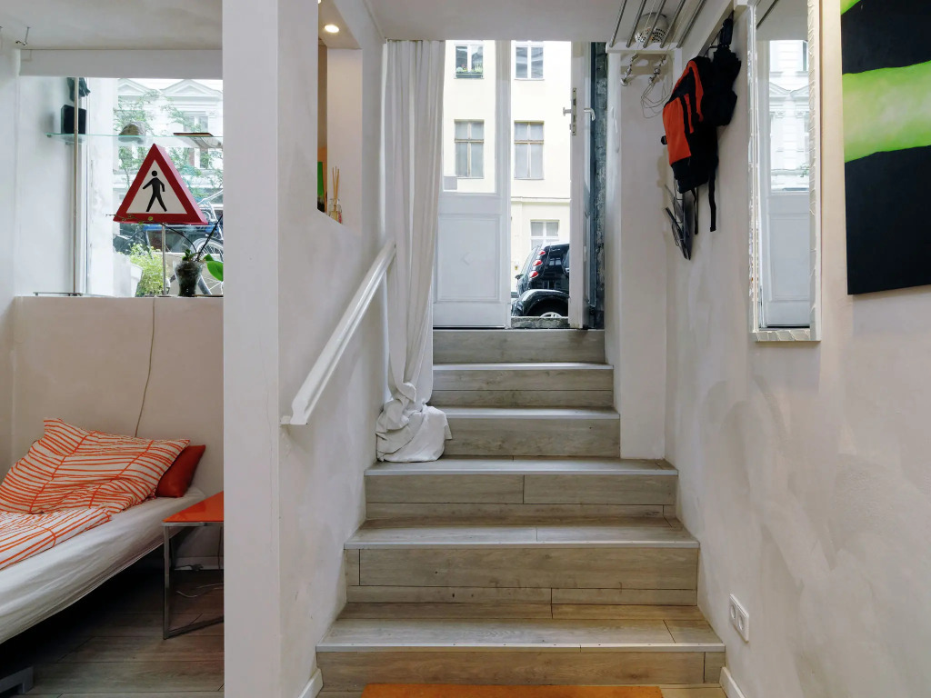 Modern Apartment in Berlin near Lake and City Centre