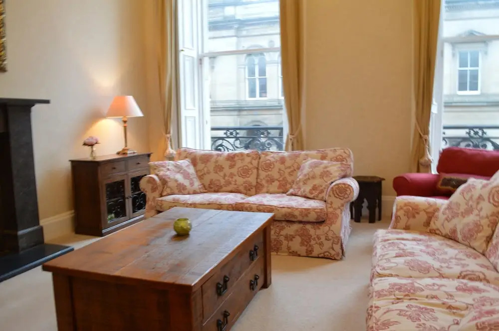 Georgian Flat In The West End