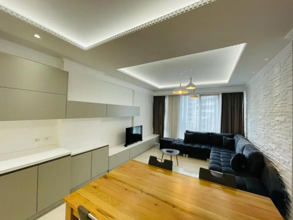 Tirana ave 3
