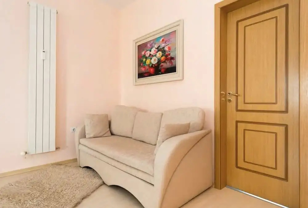 FM Deluxe 1-BDR Apartment with Balcony - Awesome Tub