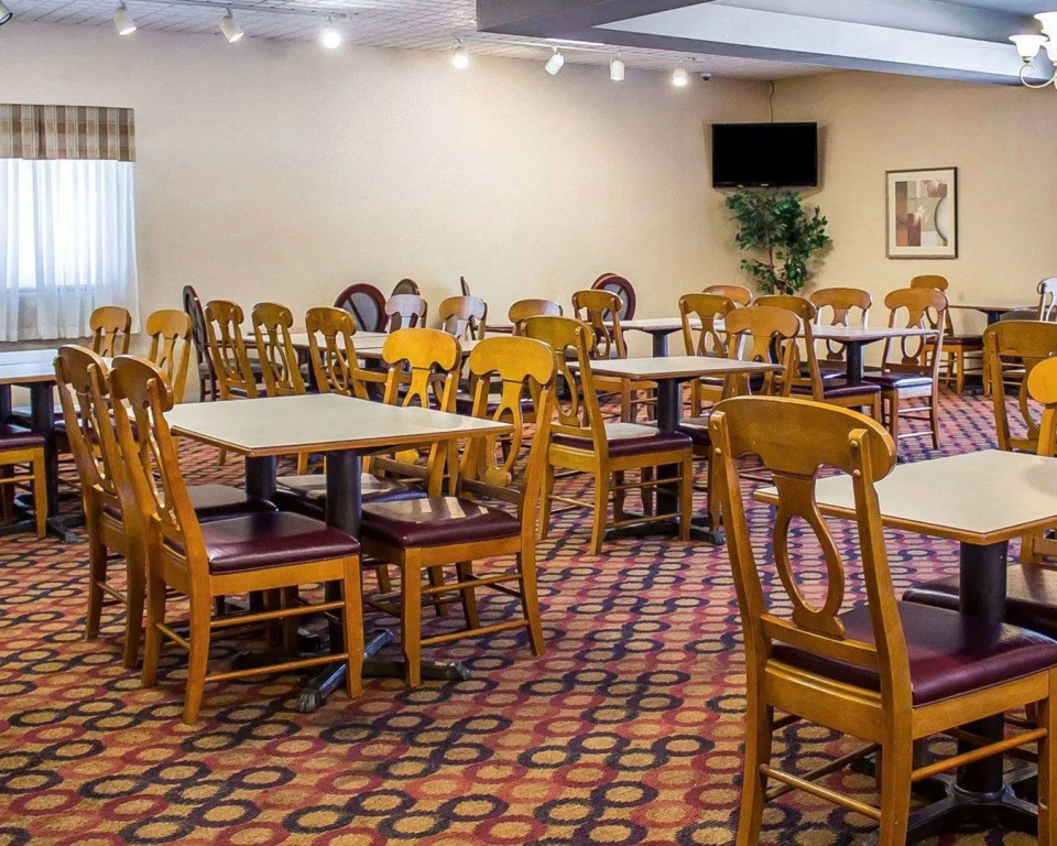 Wilkes-Barre Inn & Suites