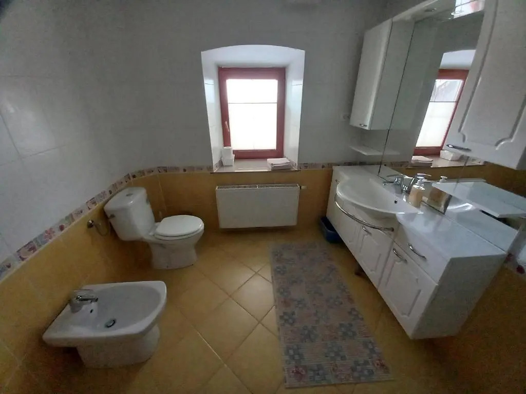 Apartments Tubej