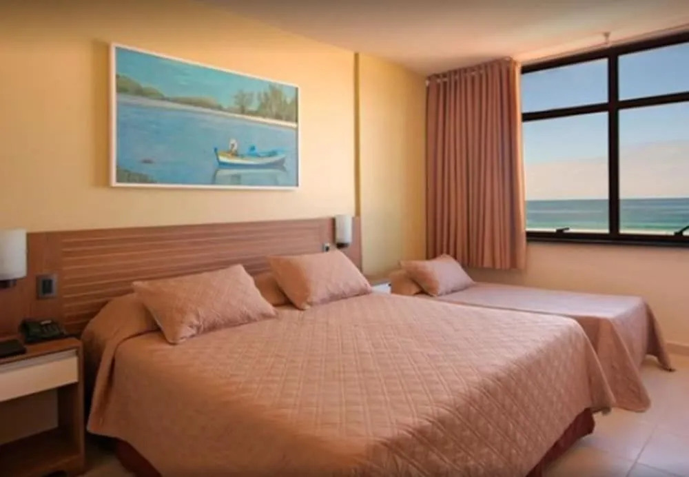 Malibu Palace Hotel