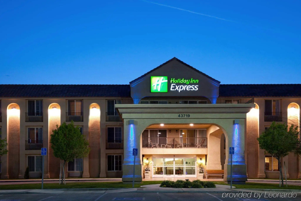 Holiday Inn Express Lancaster by IHG