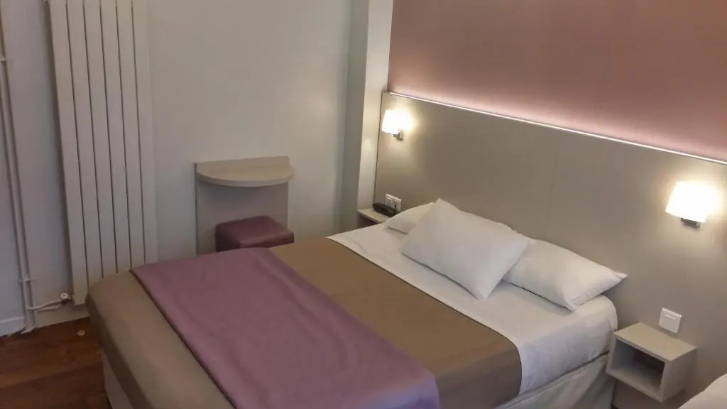 Modern Hotel
