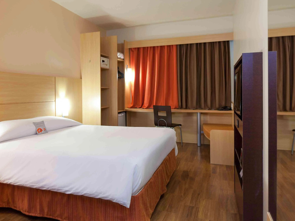 ibis Passo Fundo Centro