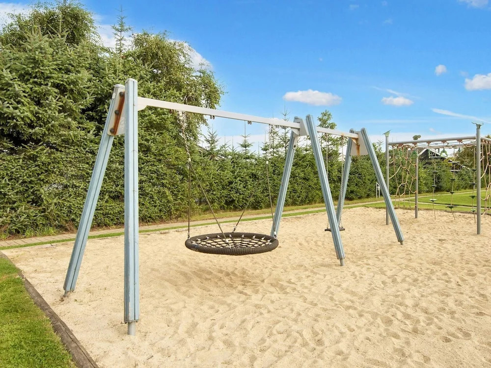 4 person holiday home on a holiday park in Hemmet