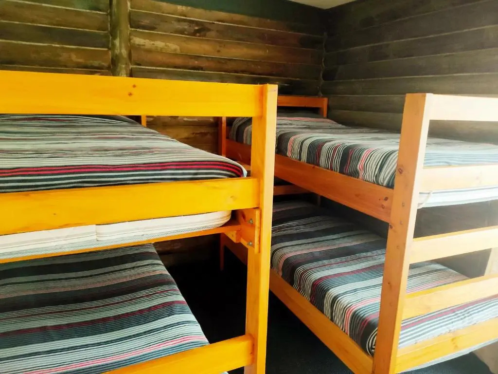 Lakes Entrance Log Cabins