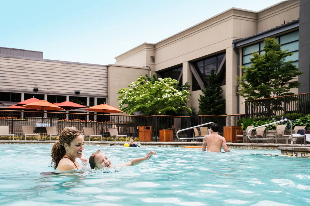 Bellevue Club Hotel