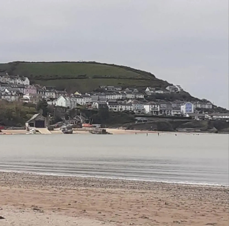 Haven Caravan Sleeps 6 Pet Friendly