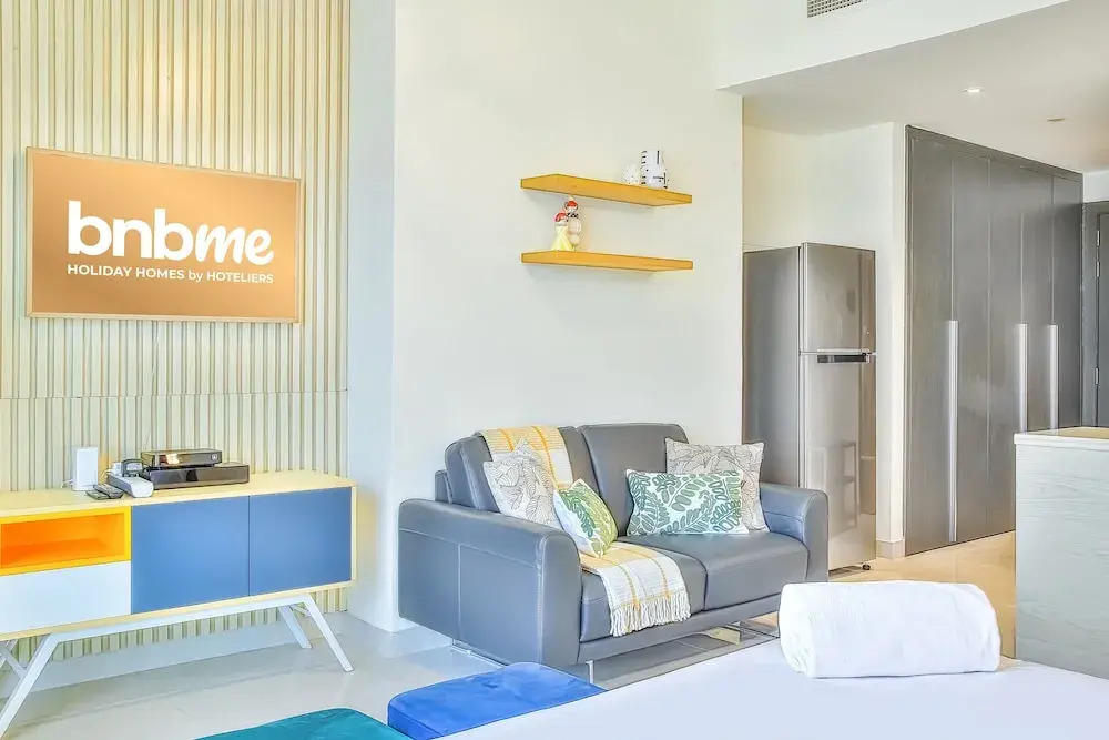 ST-AG Tower-2606 by bnbme homes