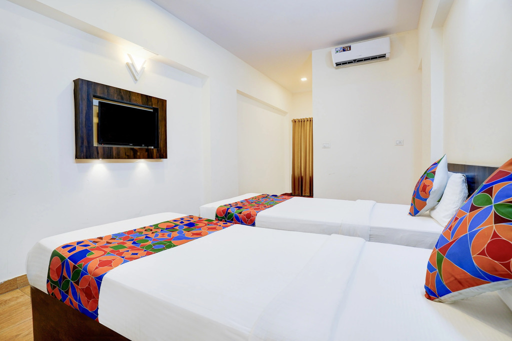 FabHotel GRK Comforts