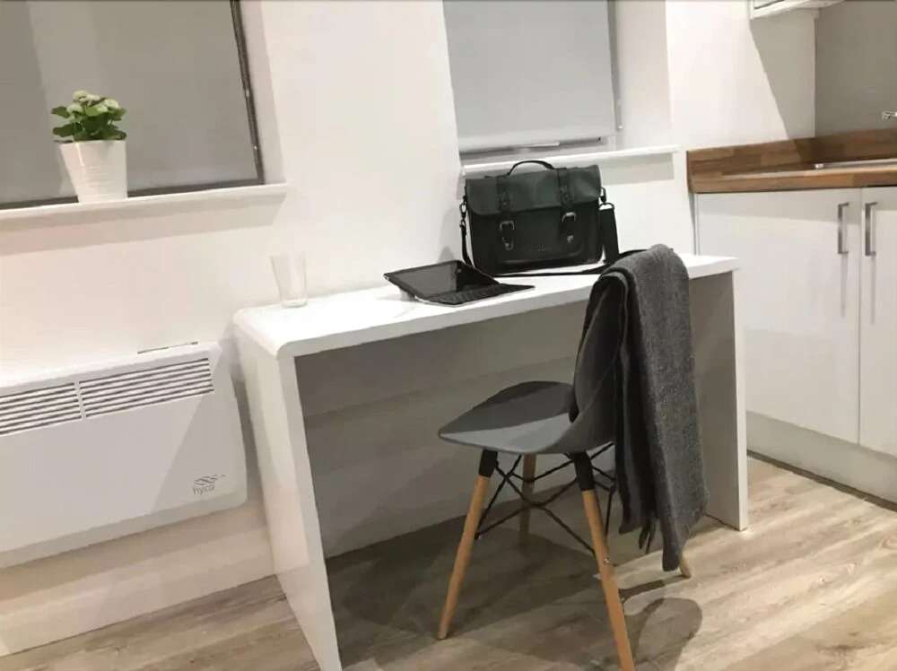 Compton House Serviced Accommodation