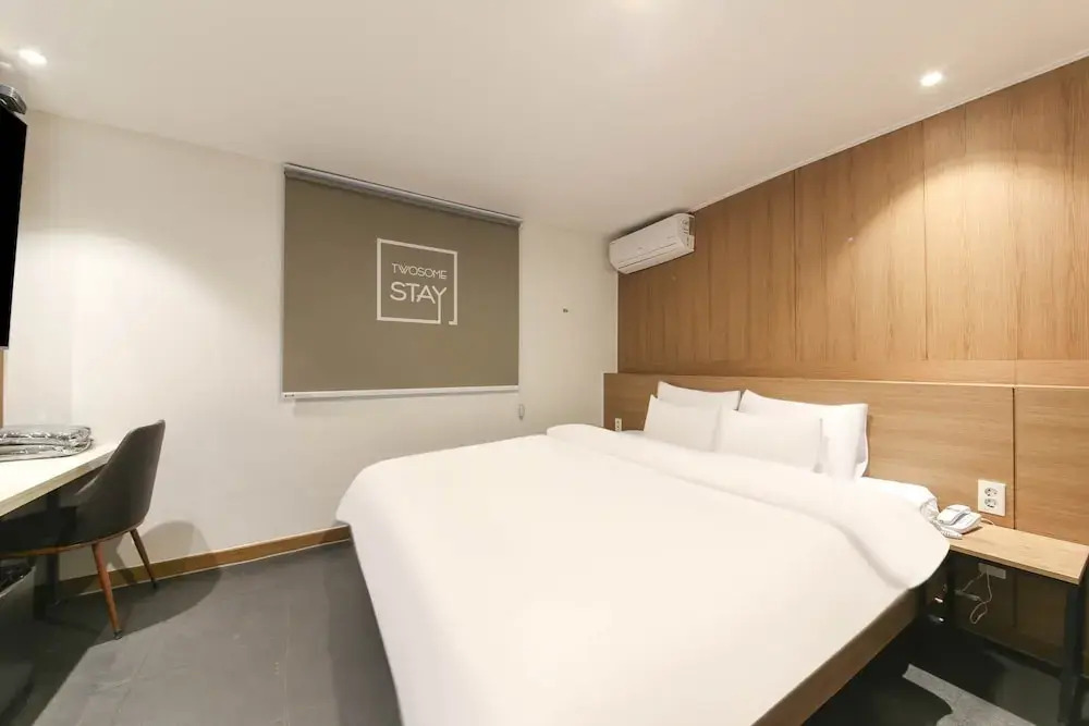 Jeonju Hotel Twosome Stay Junghwasandong