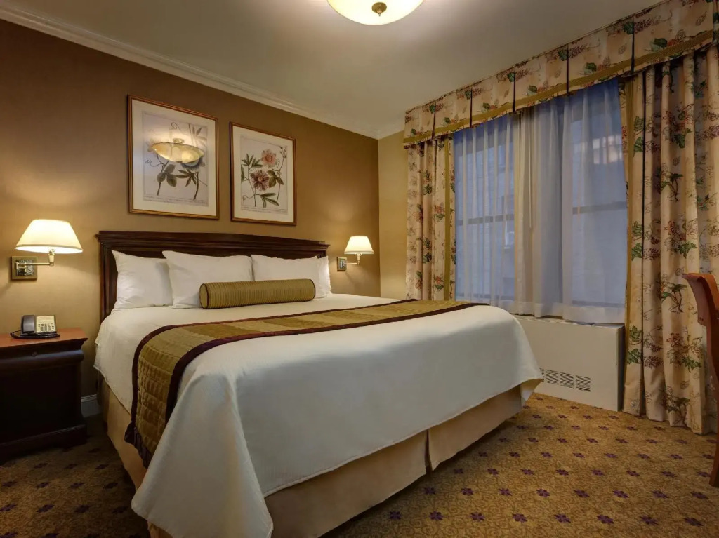 Wellington Hotel