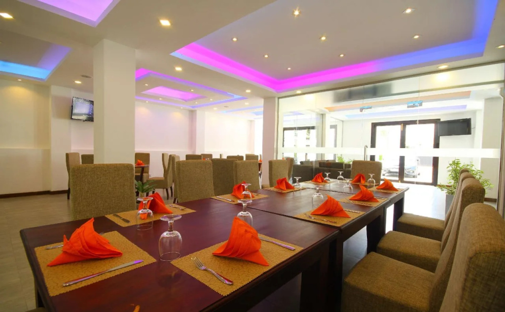 Saffron Hotel Unawatuna