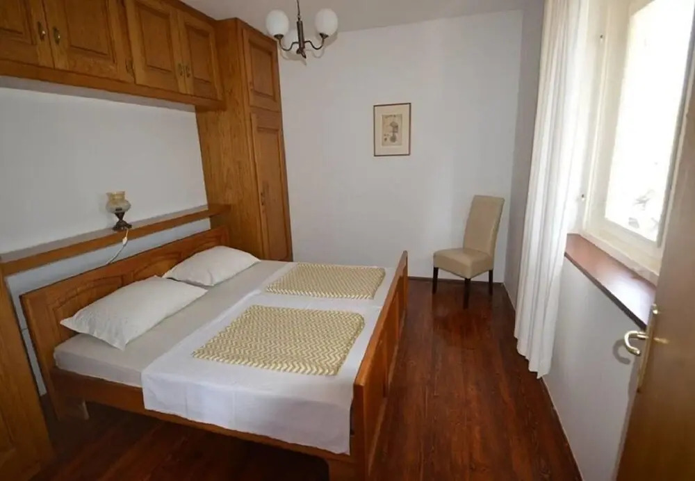 Martina - Large and Comfortable Apartments - A2 Ema