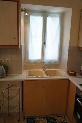Apartment Gialos