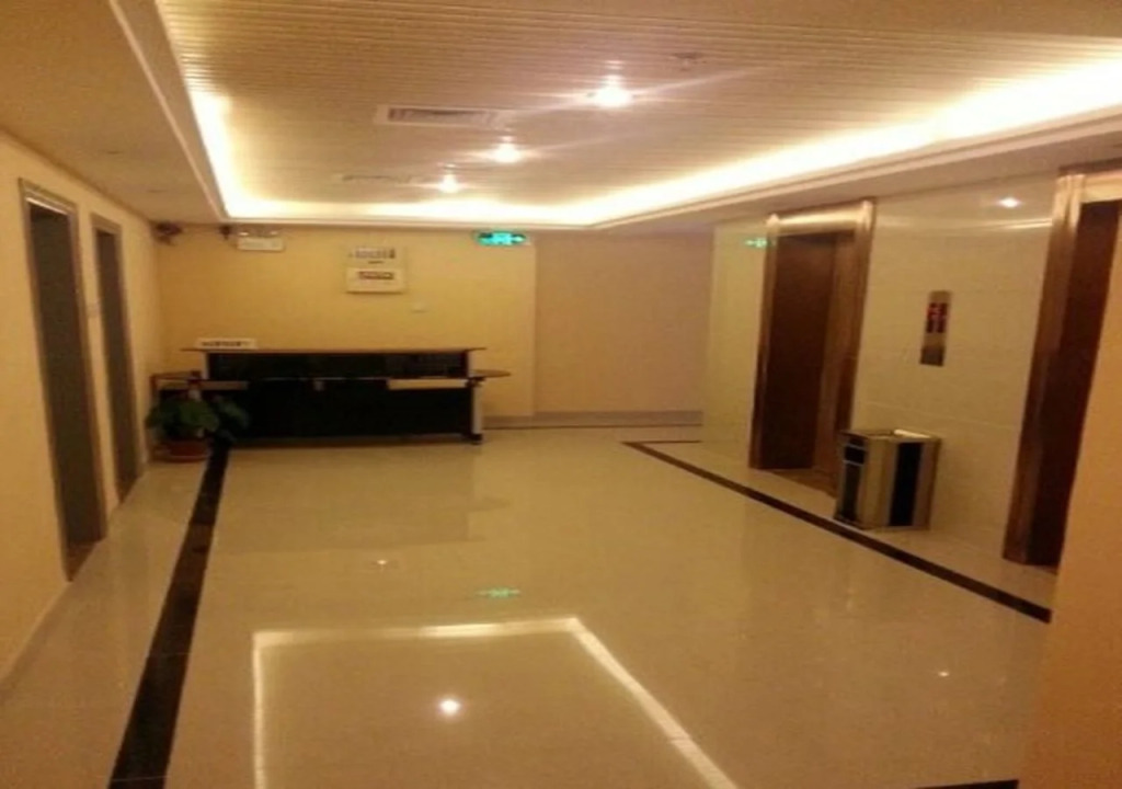 New World Hotel