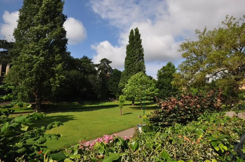 Hampshire Court in Bournemouth