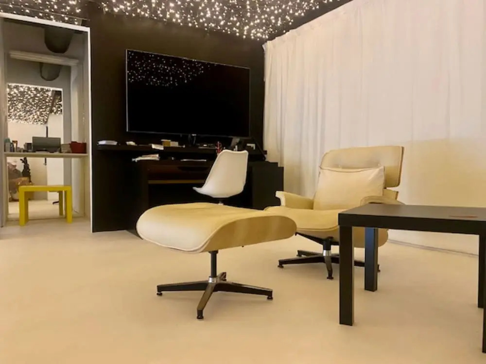 Designer Property Laid out Over 2 Floors In the Most Elegant Area Of Rome
