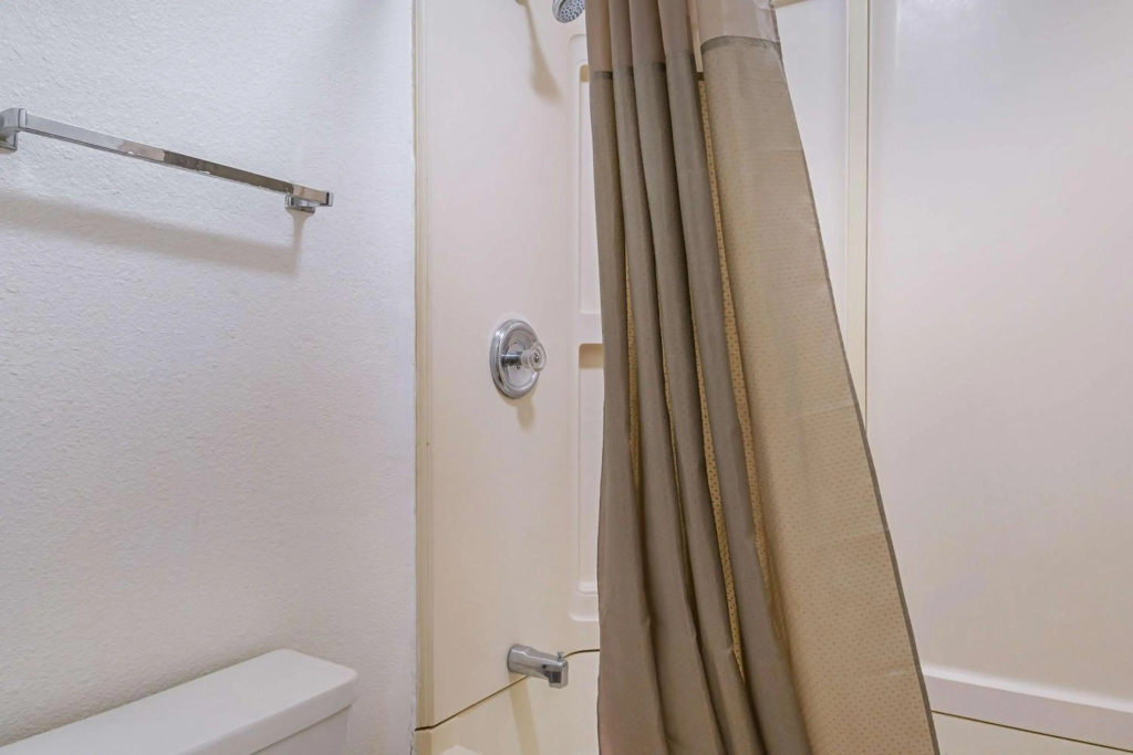 Motel 6-Knoxville, TN - North