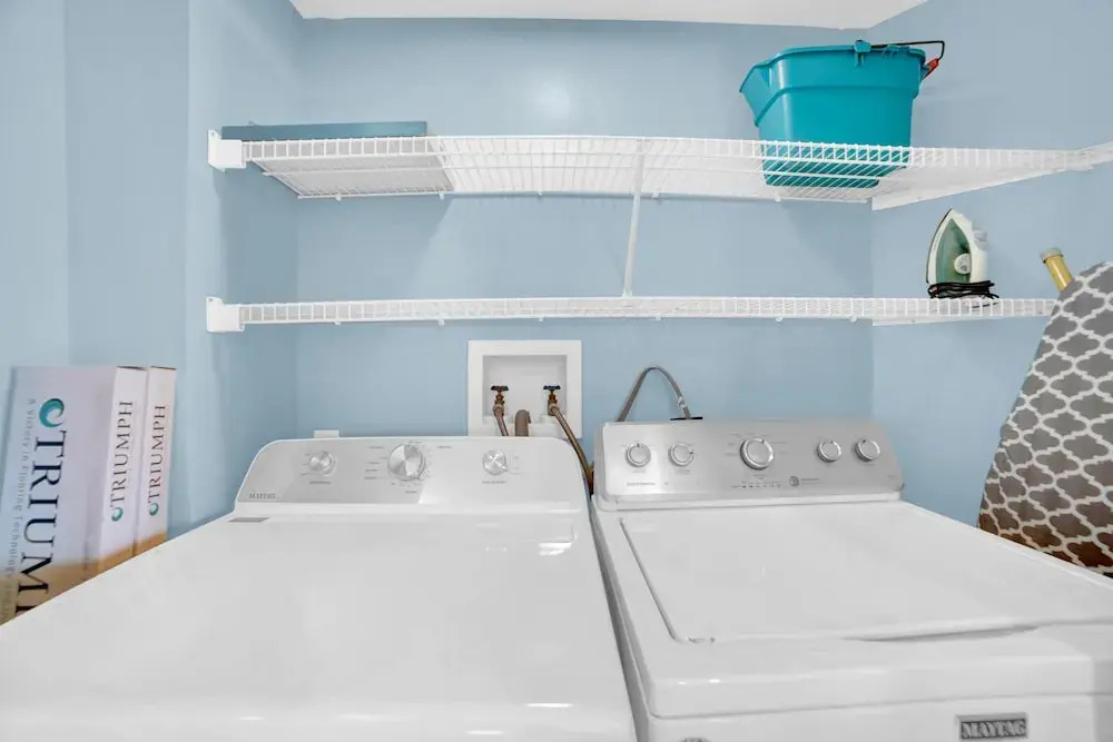 Pelican Pointe 805