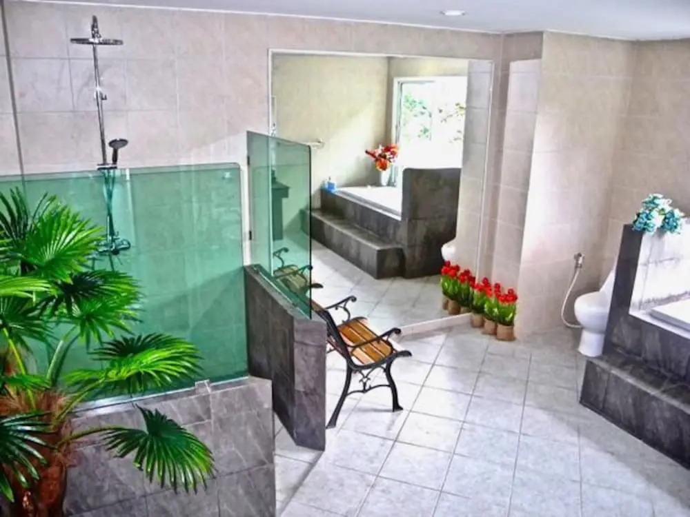 Eden: Amazing 2 Bedrooms Apartment