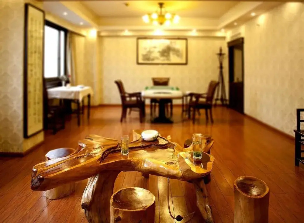 Jinhe Hotel