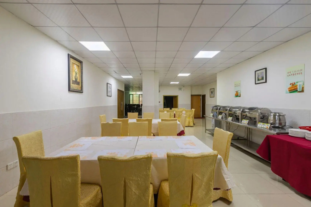 Yuelaideng Hotel