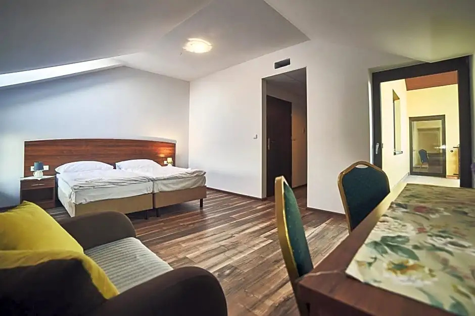 Hotel AB