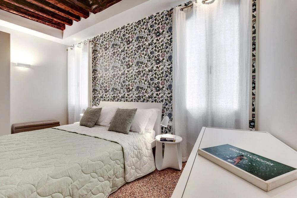 Rugabella Rialto by Wonderful Italy